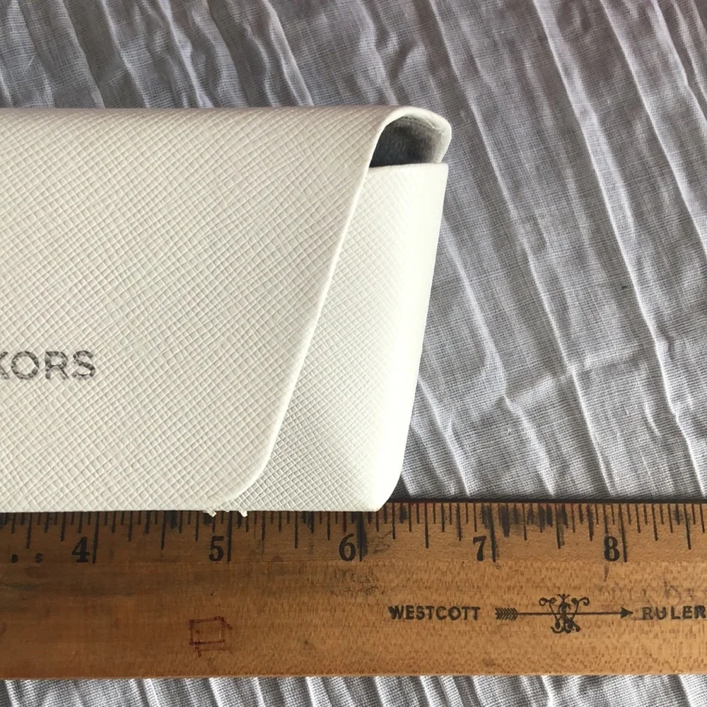 MICHAEL KORS white fold over snap sunglasses eyeglasses designer case